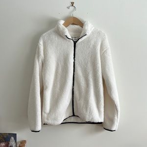 NEW WITH TAGS Pink from Victoria’s Secret zip up fuzzy jacket